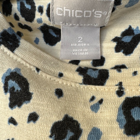 Blue and ivory cheetah print - Picture 3 of 7